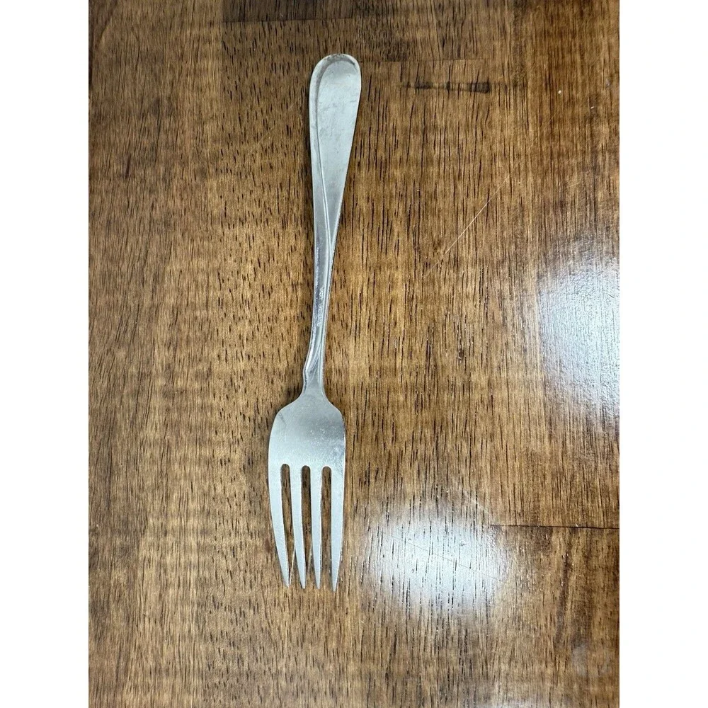 ONEIDA Oneida USA Stainless Steel Silver Fork Solid Handle Dishwasher Safe
